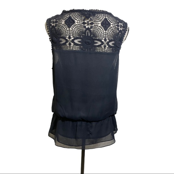 Adrianna papell womens crochet top of blouse bottom peplum and has elastic Large - Picture 10 of 11